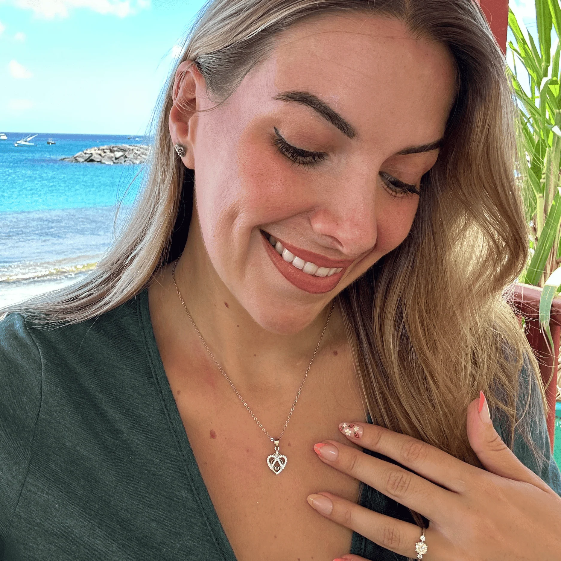 Jenna 18k White Gold Plated Necklace with Simulated Diamond Crystals & Heartfelt Message for Mom - Image 7