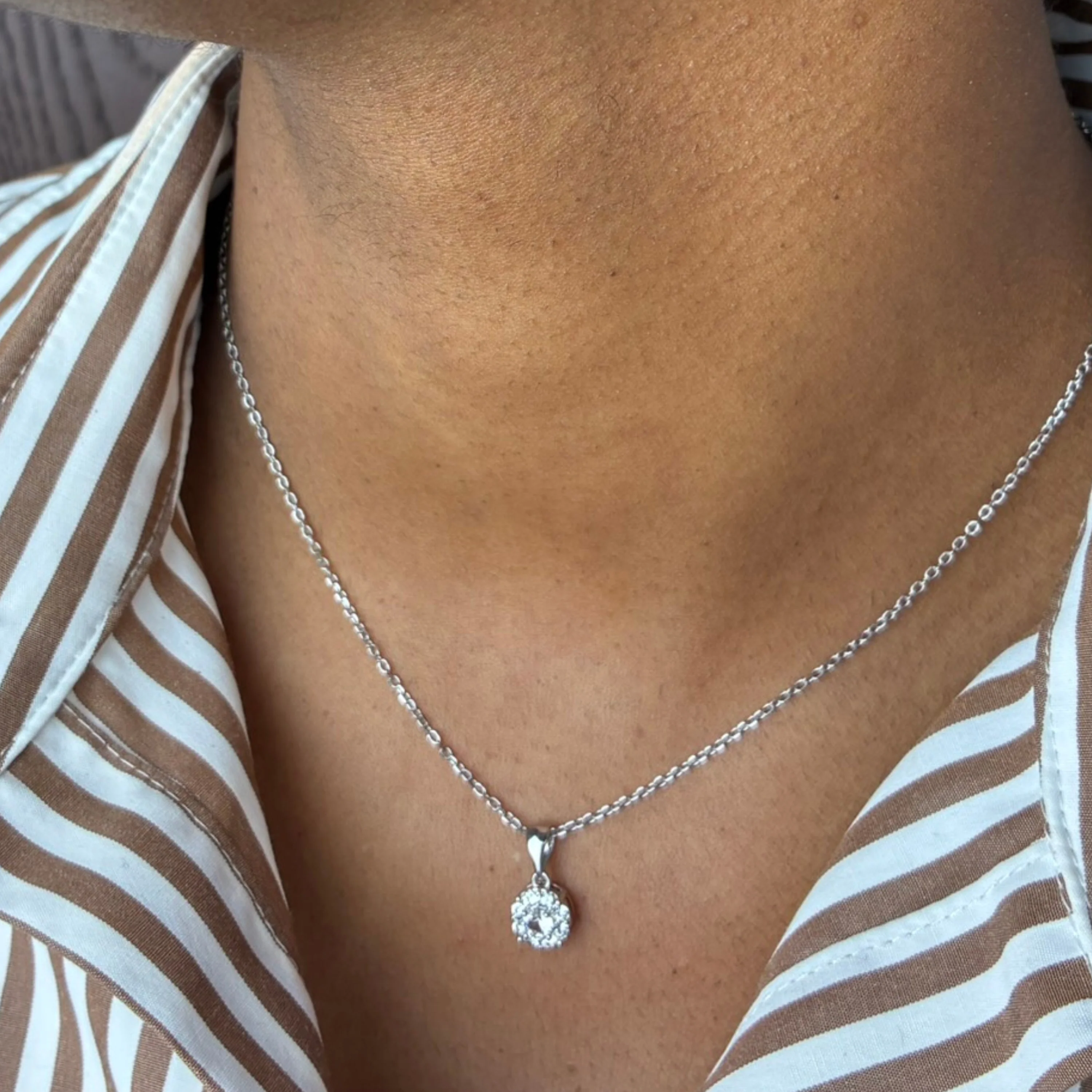 Ruth 18k White Gold Plated Silver Pendant Necklace with Swarovski Crystals - Image 7